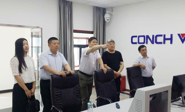 新疆生產(chǎn)建設兵團安徽商會會長盛寶仁來堯柏環(huán)保公司參觀考察
