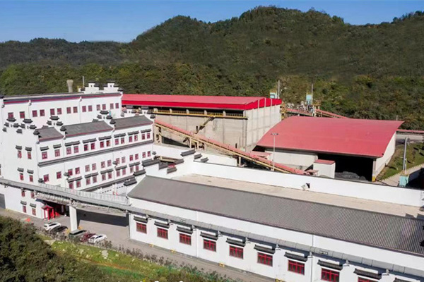 【綠色發(fā)展】坐在固廢處置車間喝咖啡！解開清鎮(zhèn)水泥窯協(xié)同處置項(xiàng)目綠色密碼