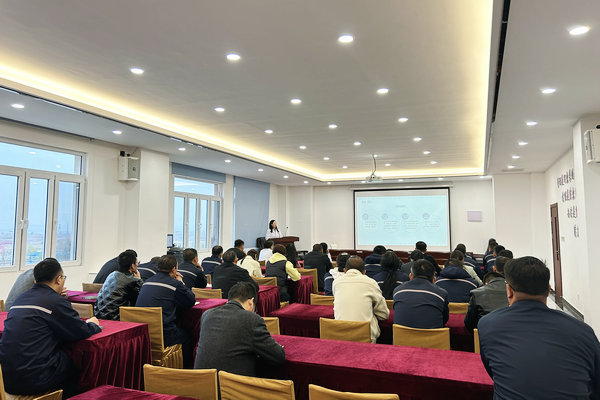 急救知識入企業(yè) 醫(yī)企聯(lián)手筑安康——榆林環(huán)保誠邀鎮(zhèn)衛(wèi)生院醫(yī)生開展救急常識講座